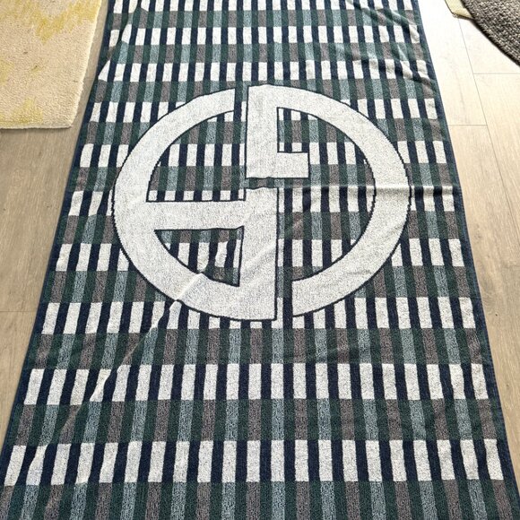 GIORGIO ARMANI 40" X 70" Authentic Multi-color Beach Towel, Retail $495 - Picture 2 of 14
